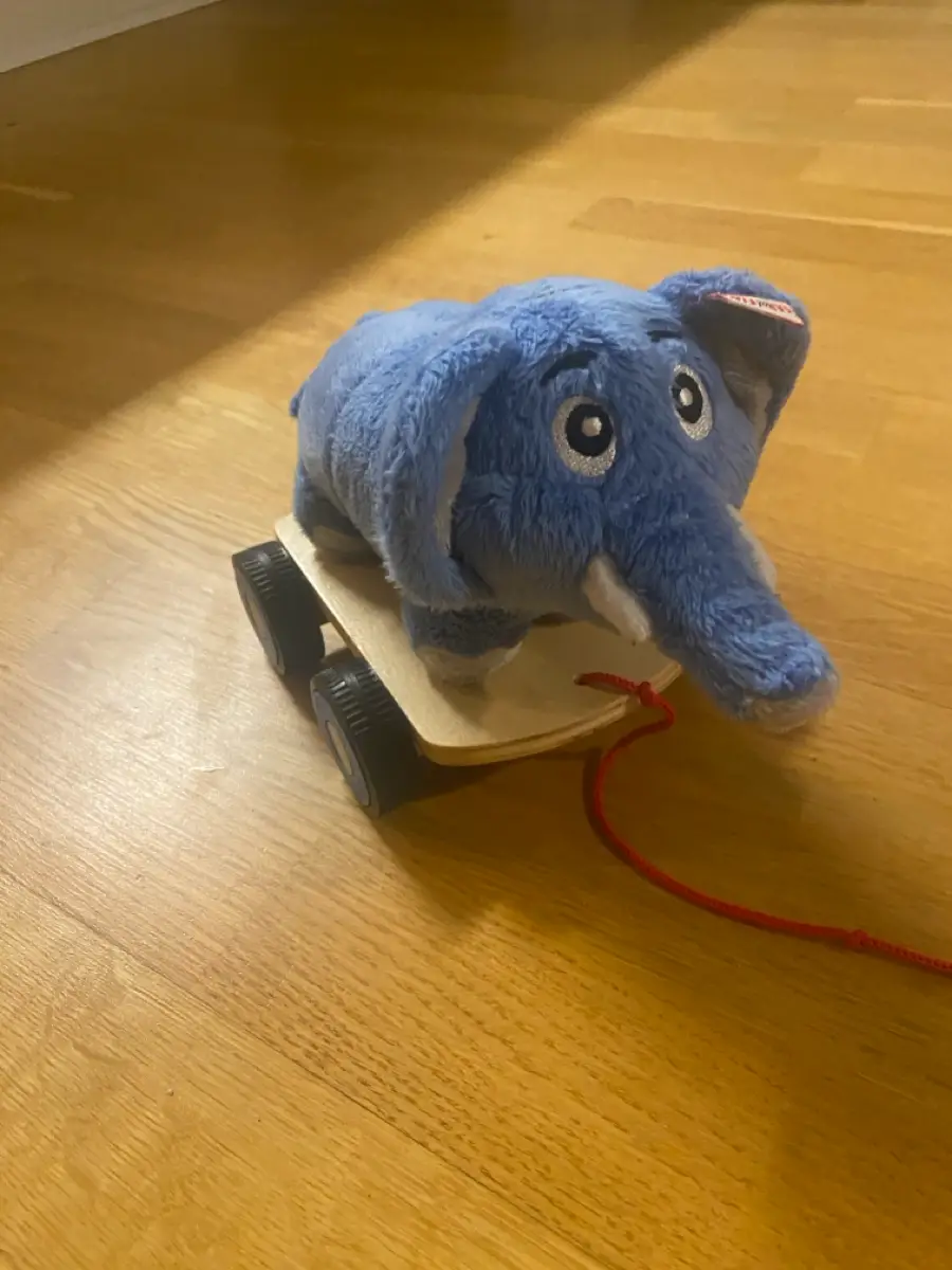 Blandet Bodil Kjær elefant