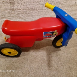 Mini Racer Scooter