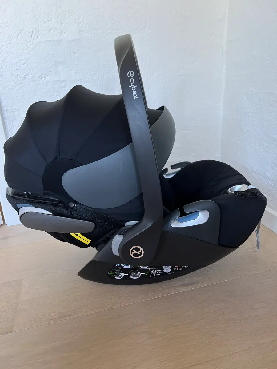 CYBEX Cloud Z i-Size Autostol