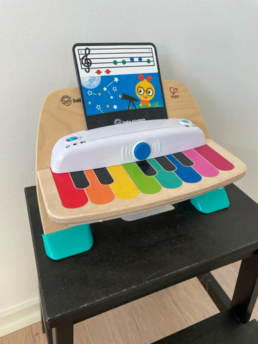 Hape Piano