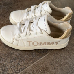 Tommy Hilfiger Sneakers