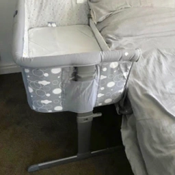 Chicco Bedside crib Next2me babyseng