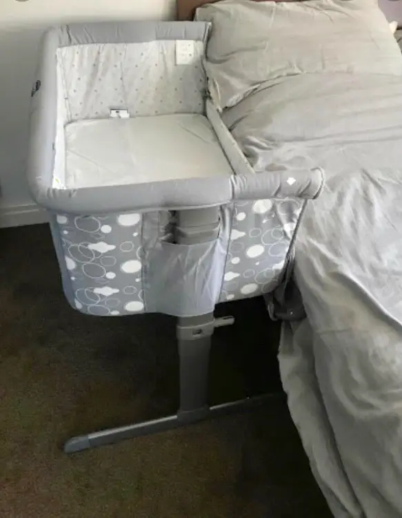 Chicco Bedside crib Next2me babyseng