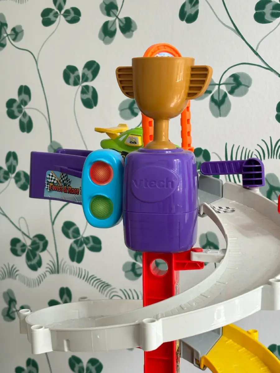 Vtech Bil tårn bane