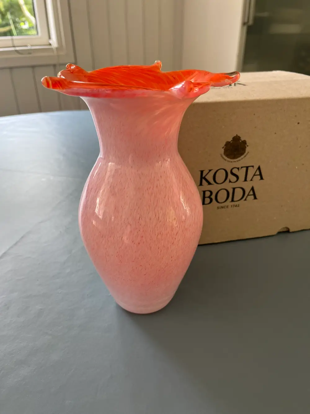 Kosta Boda Tulipan vase