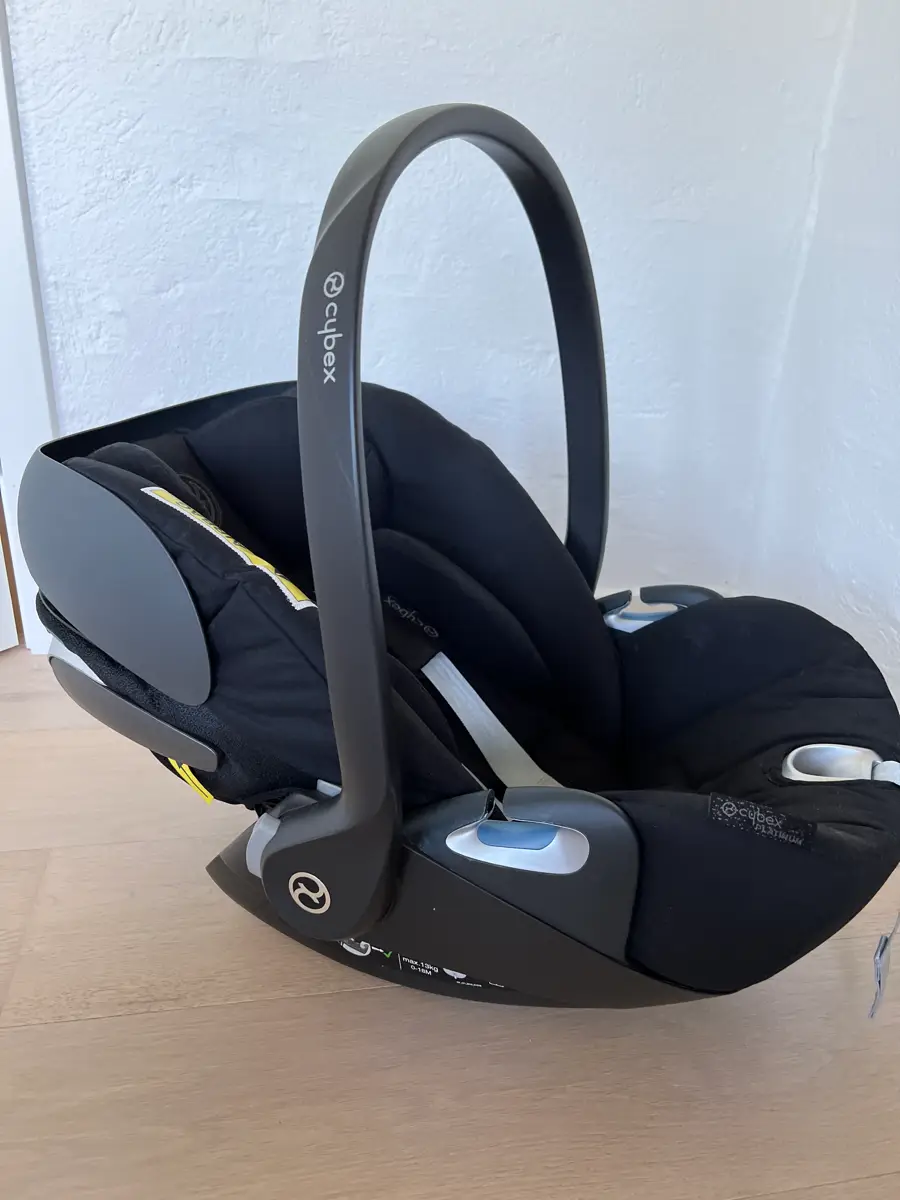 CYBEX Cloud Z i-Size Autostol