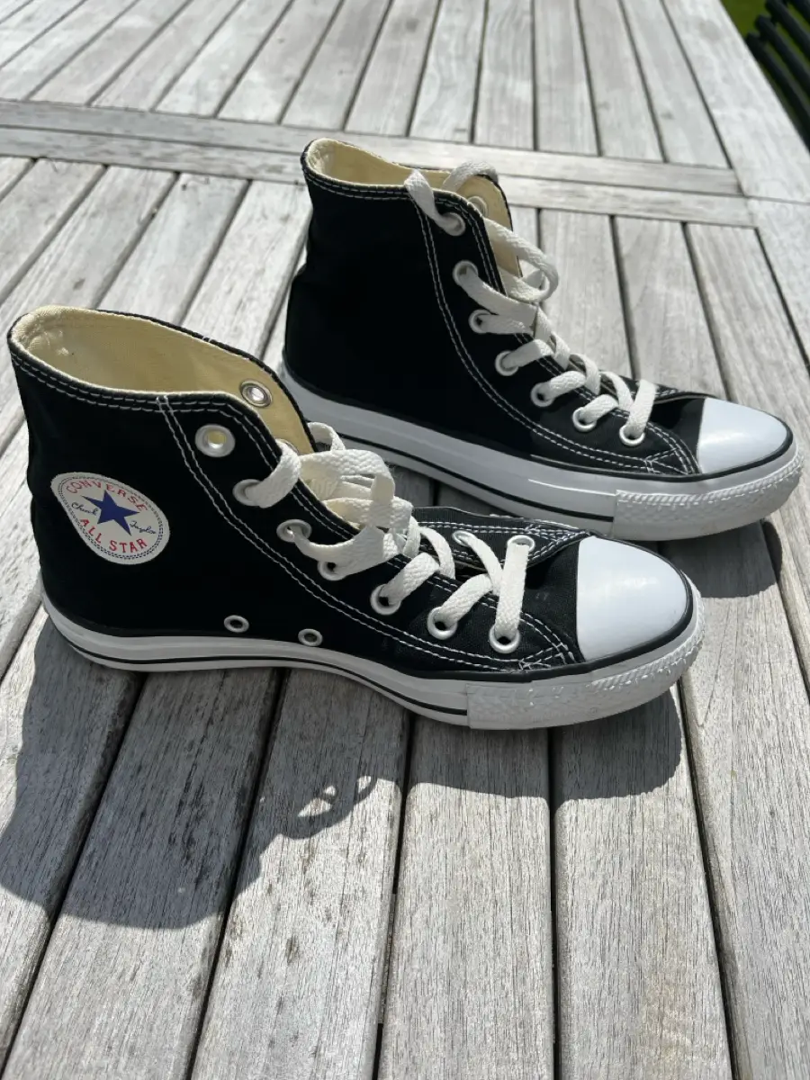 Converse Sneakers