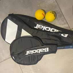 Babolat Tennisketcher m taske og bold