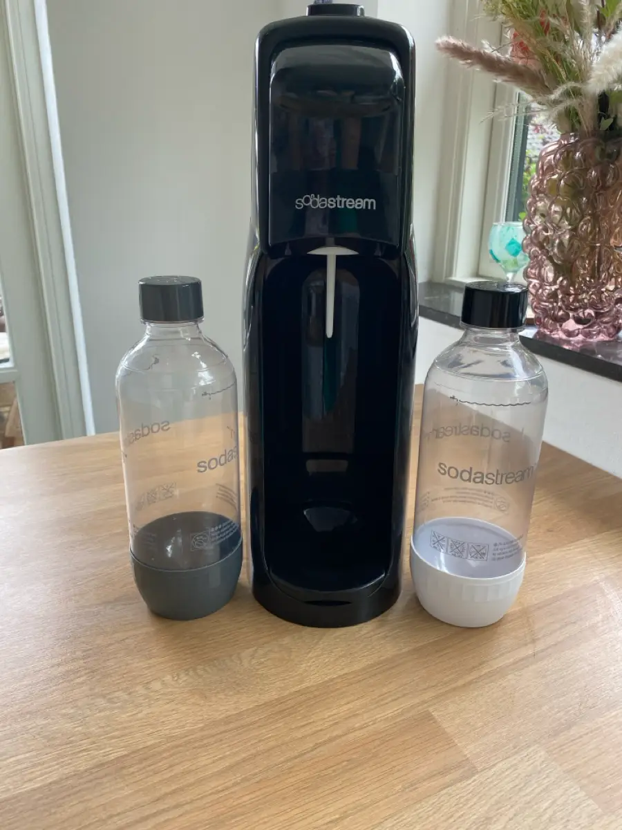 SodaStream Maskine med 2 flasker