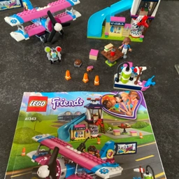 LEGO Friends Flyvestation