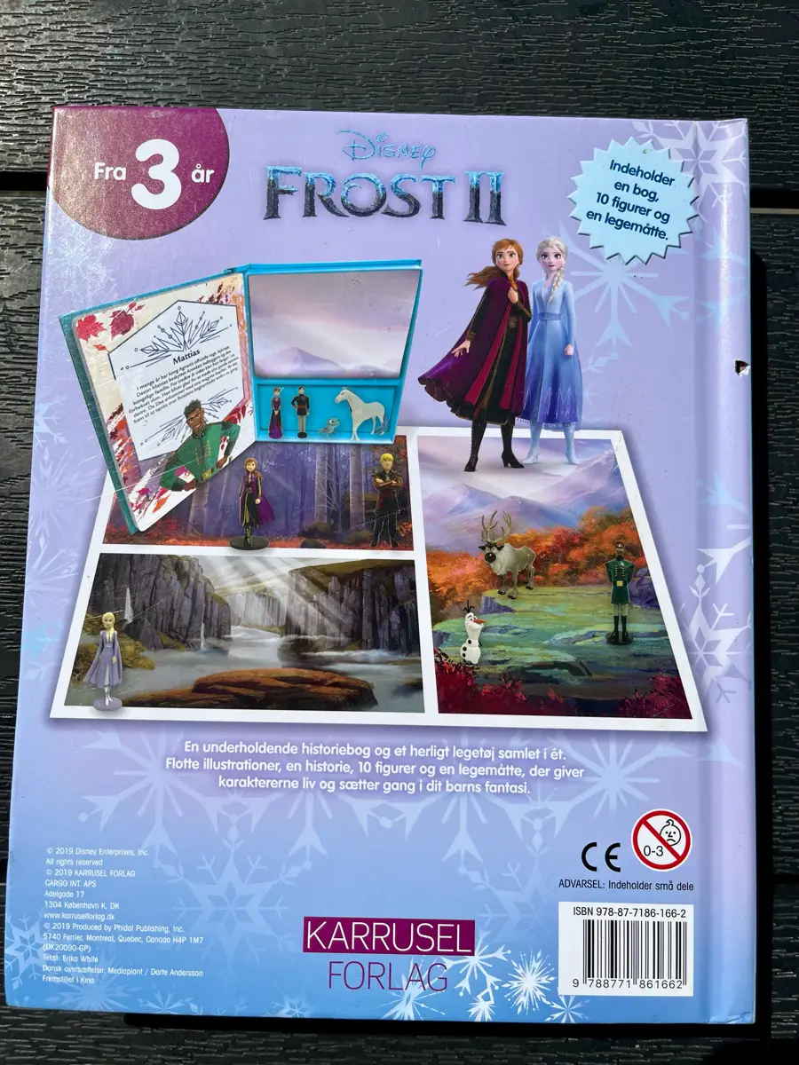 Frost 1  2 bøger m figurer Legemåtte og figurer i bog