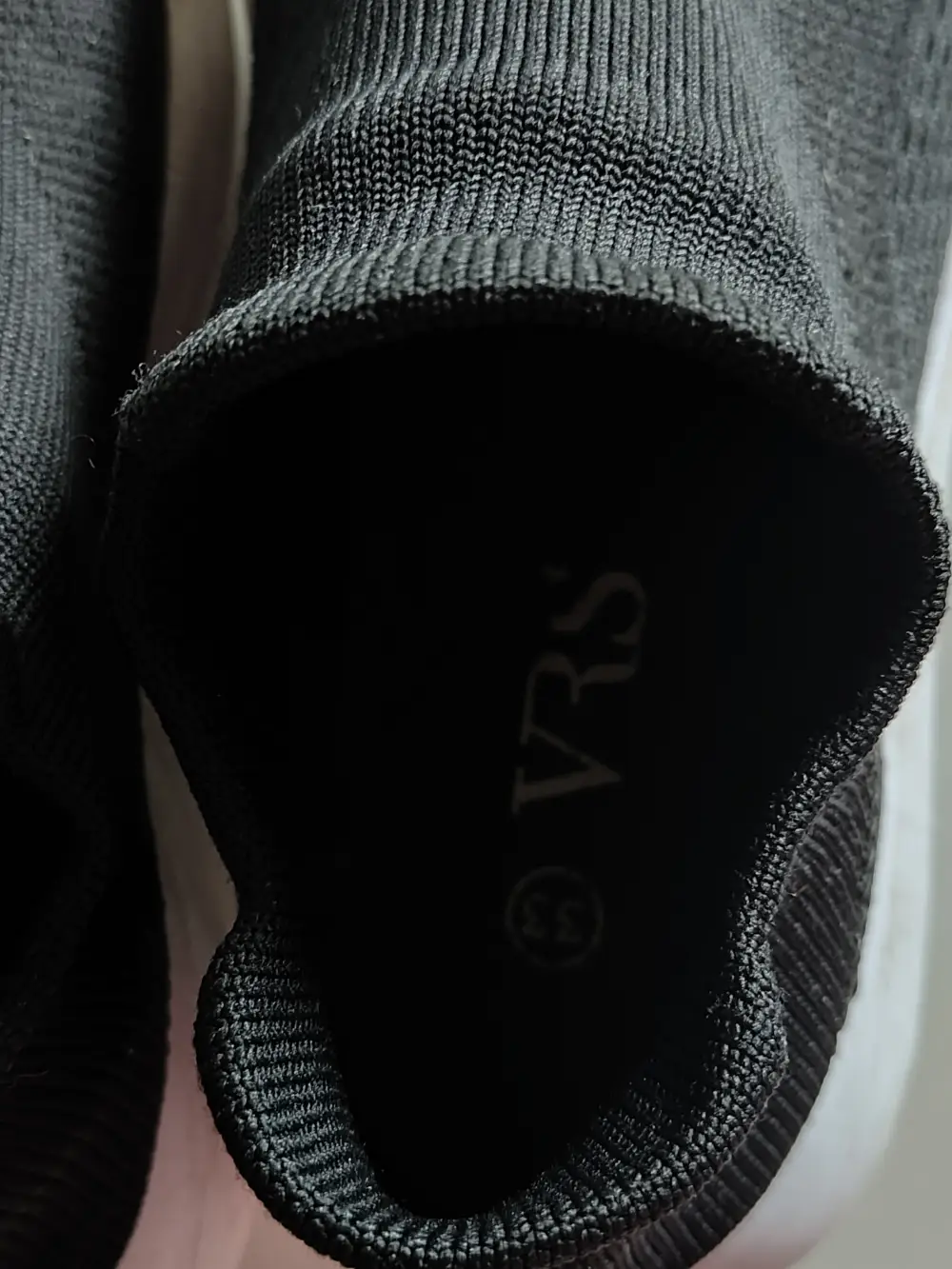 VRS Sneakers