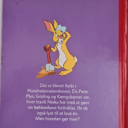 Peter Plys i køkkenhaven Bog hardback