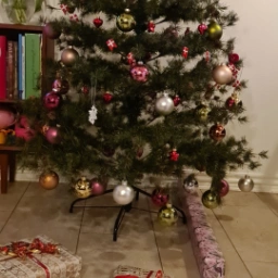 Everlands kunstigt juletræ Kunstigt juletræ 180 cm