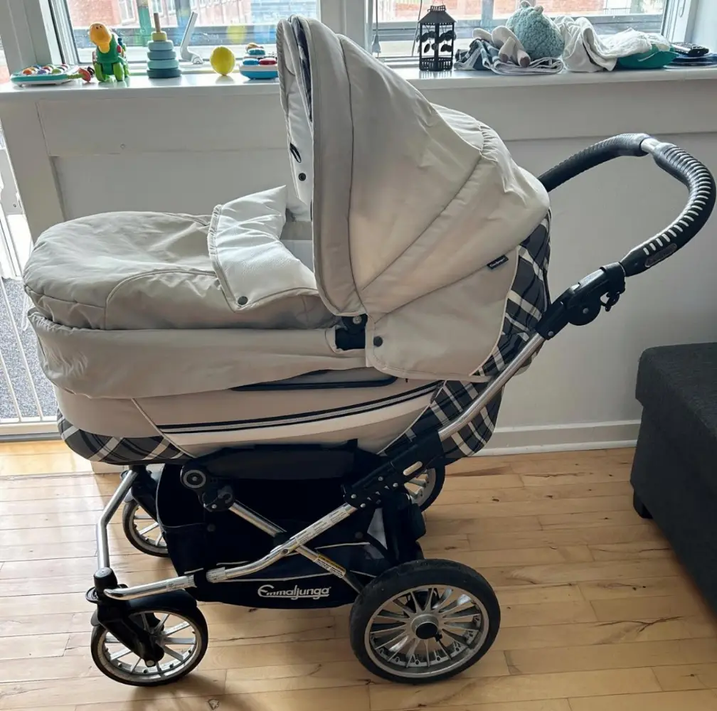 Emmaljunga Stroller -klapvon