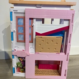 Barbie Foldbart hus