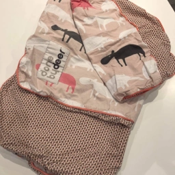 Done By Deer Baby sengetøj