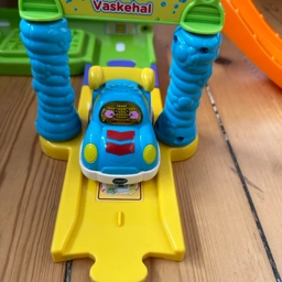 Vtech Toot toot drivers garage