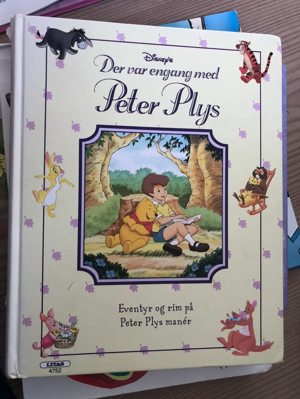 Der var engang med Peter Plys Bog