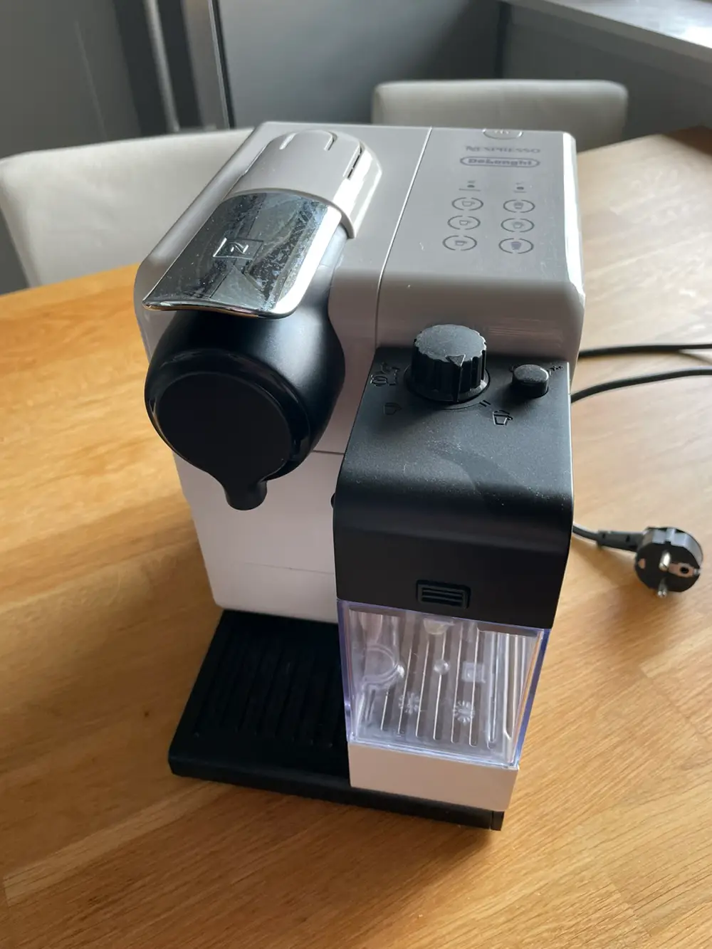 Nespresso Kaffemaskine