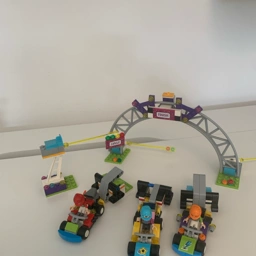 LEGO Friends Racerbane