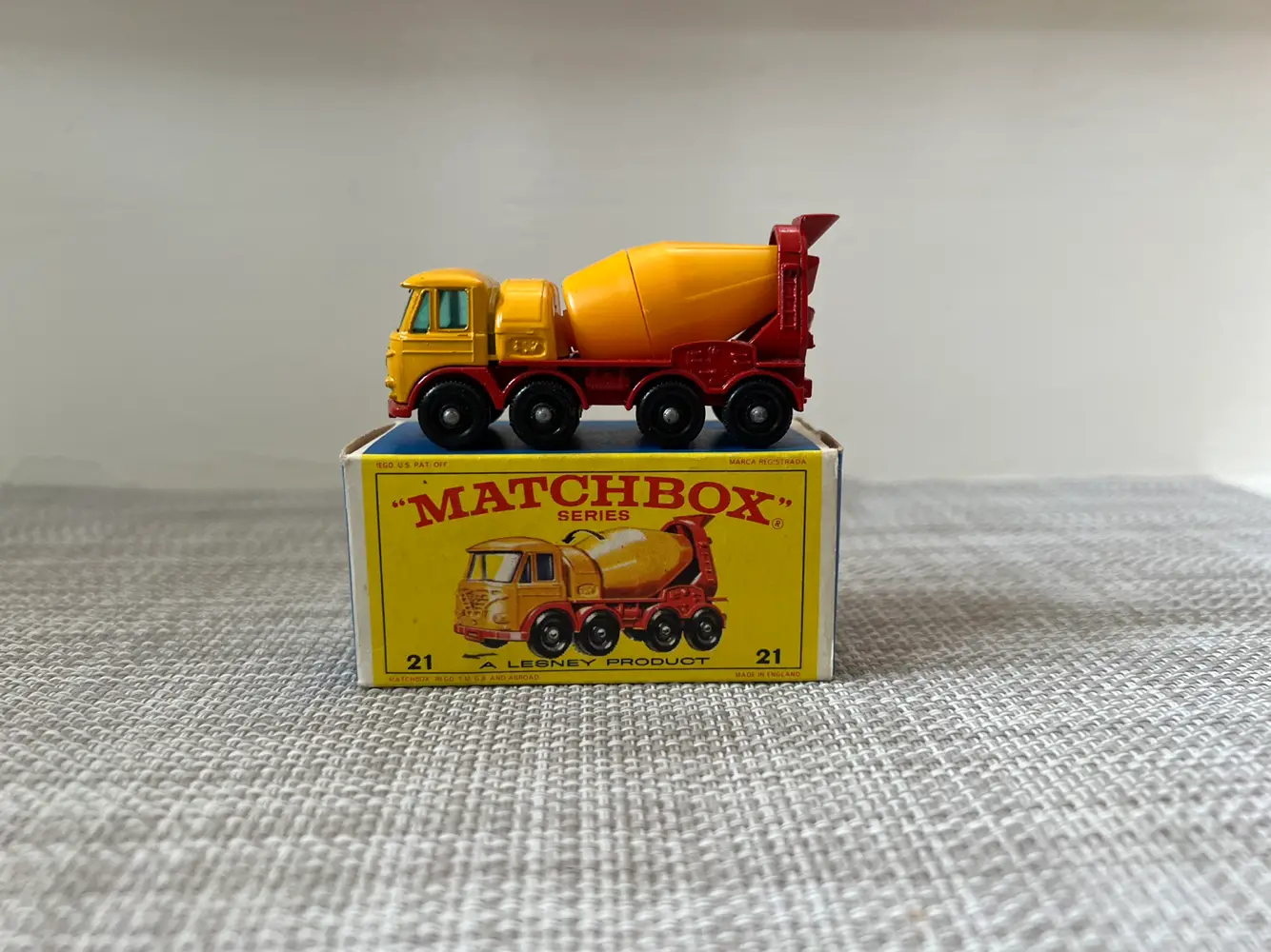 LESNEY MATCHBOX SERIES CAR COLLECTION