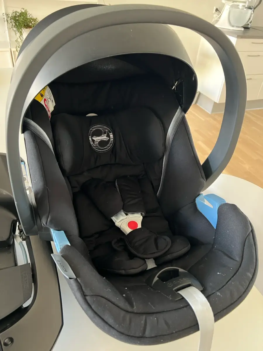 CYBEX Aton 5 autostol