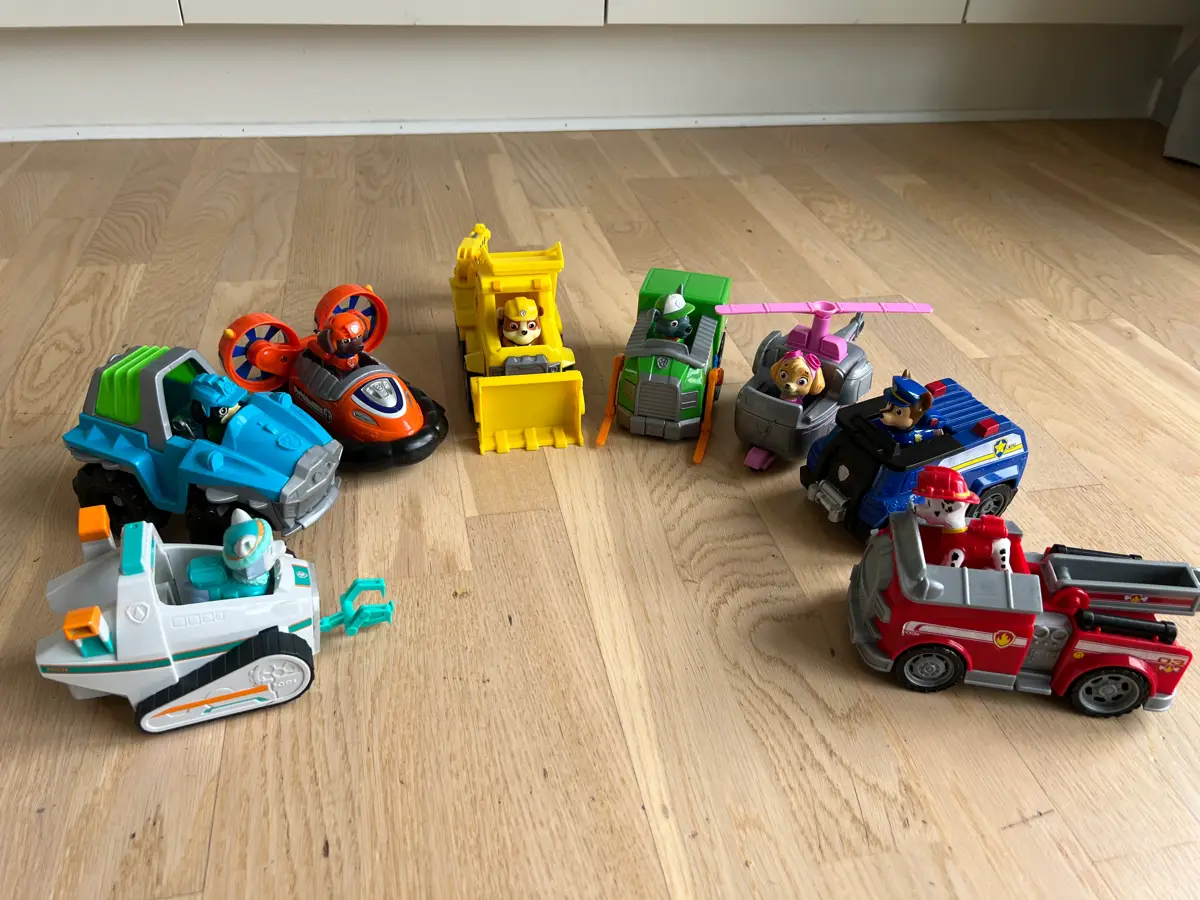 Paw Patrol Køretøjer og vovser