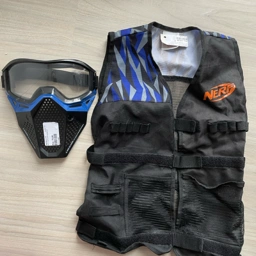 Nerf Gun + vest + visir