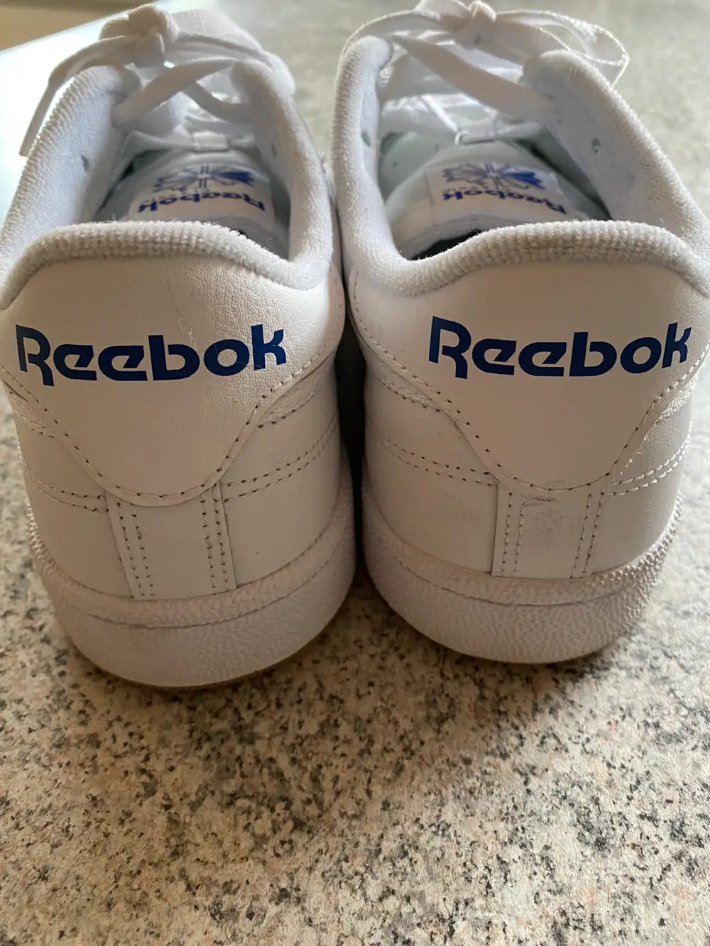 Reebok Sneakers