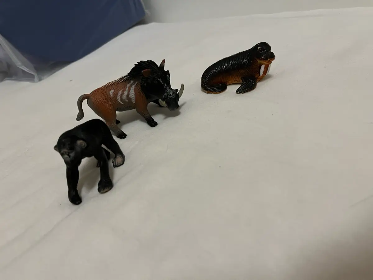 Schleich Abe hvalros og vildsvin