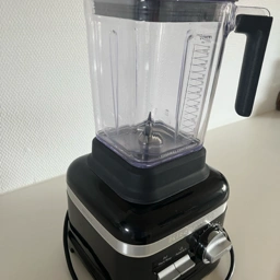 Kitchen aid Blender