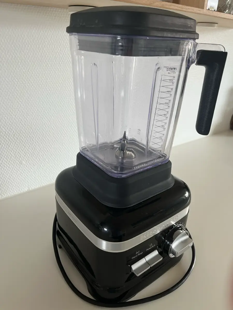 Kitchen aid Blender