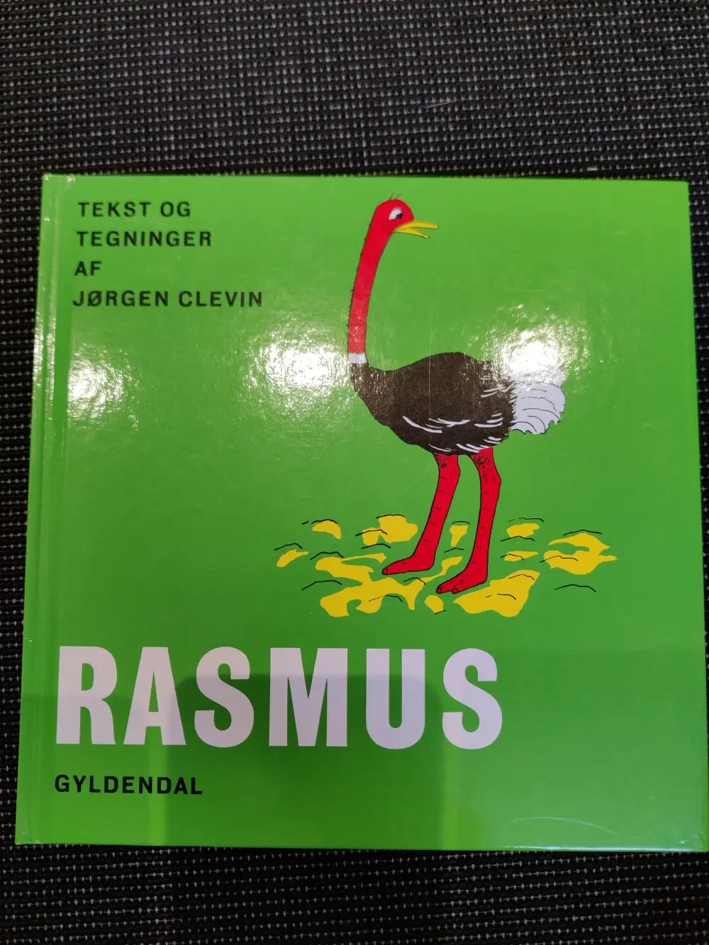 Rasmus af Jørgen Clevin Bog