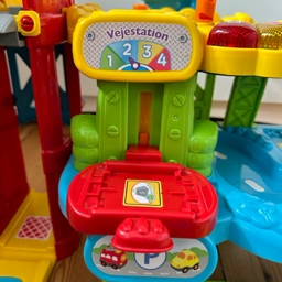 Vtech Toot toot drivers garage