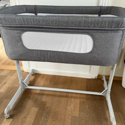 Moweo Bed side crib