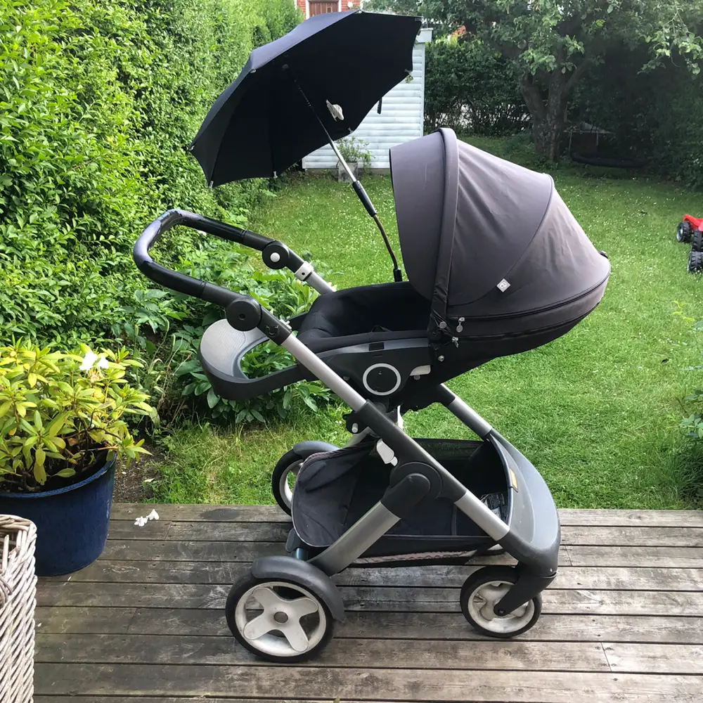 Stokke Trailz barnevogn og izi go