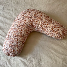 Super Carla Breastfeeding pillow