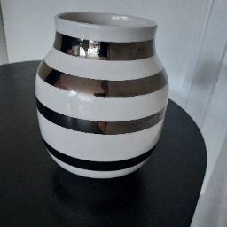 Kähler Vase