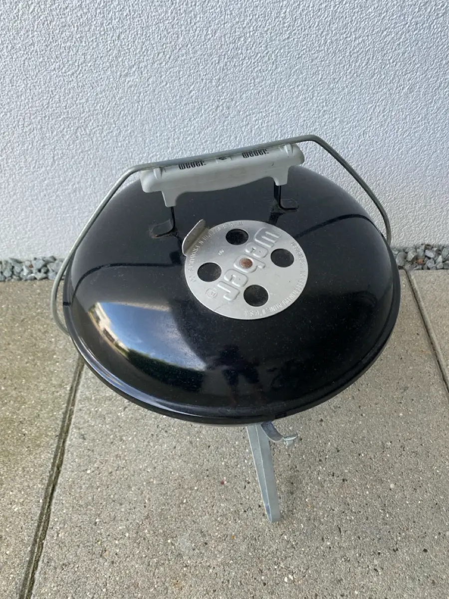 Weber Smokey joe grill