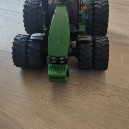 Bruder Traktor