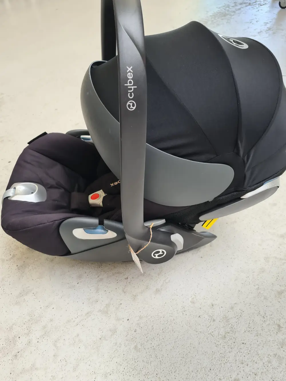 CYBEX Cloud Z i-size autostol