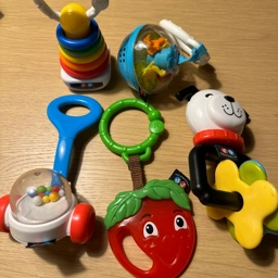 Fisher Price Bide dingle ting