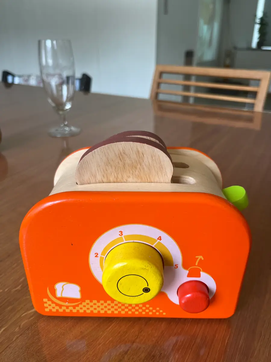 Wonderworld Toaster