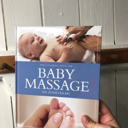 Baby massage og zoneterapi Baby massage