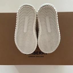 Burberry Sneakers