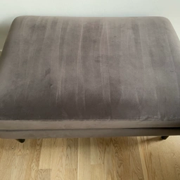 Bolia Velour sofa og puf