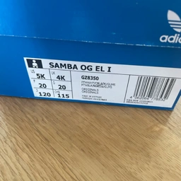 adidas Samba