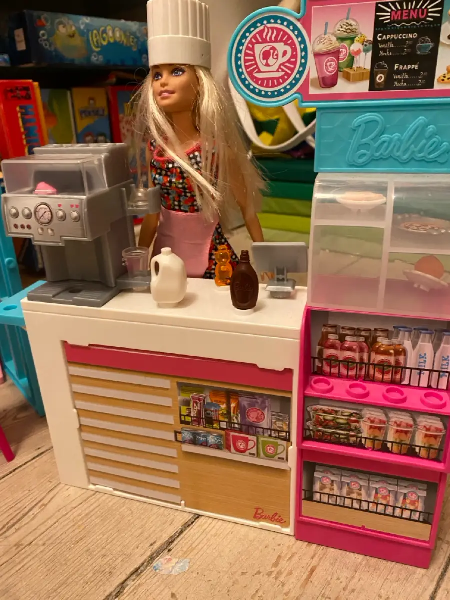 Barbie Pizzaria og grillbar