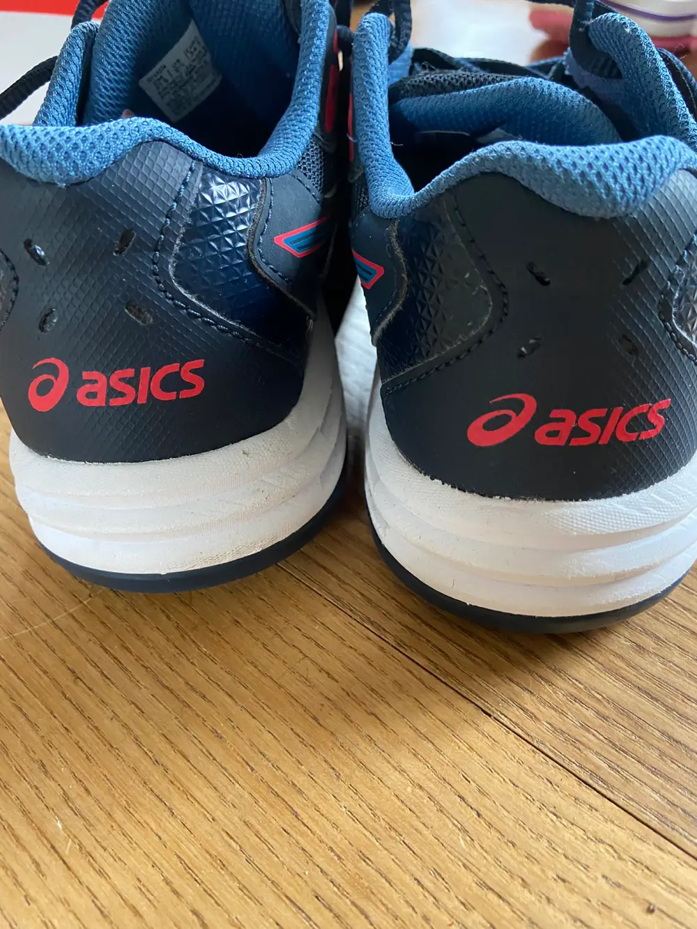 ASICS Kondisko - indendørs idrætssko